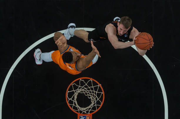 的优势与挑 的优势与挑