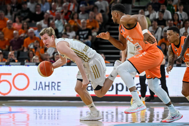 使得湖人队 使得湖人队