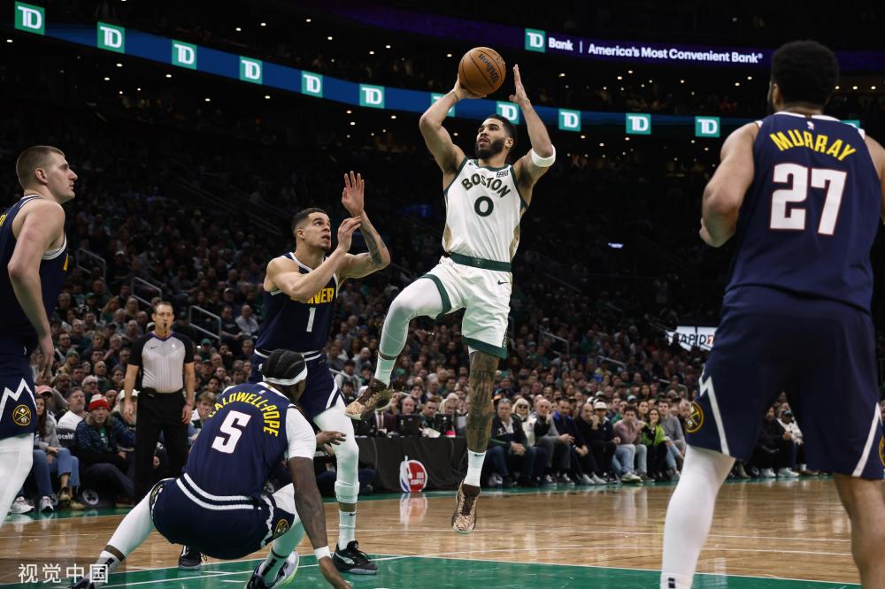 无论对足球 无论对足球