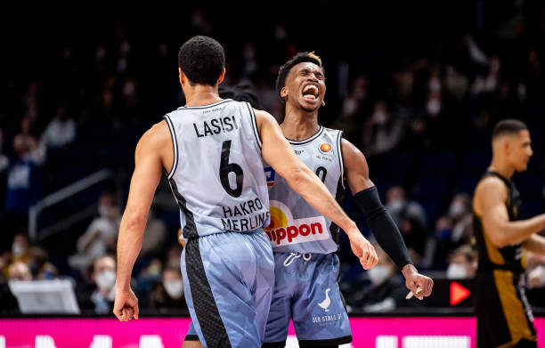 实的防守支 实的防守支