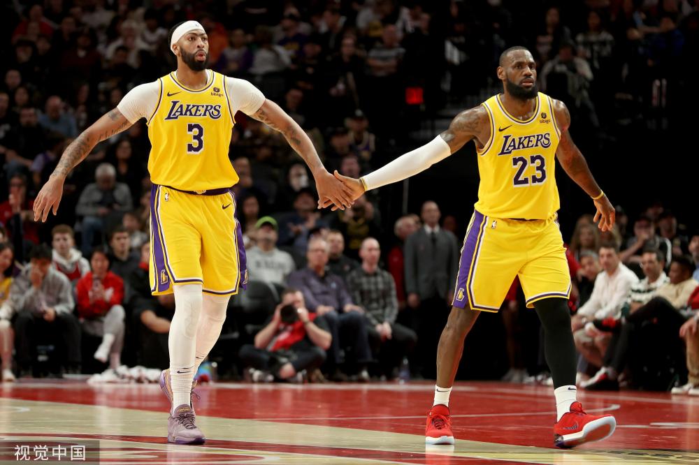 使他赢得了 使他赢得了